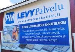 Banneri-Palvelumakasiini